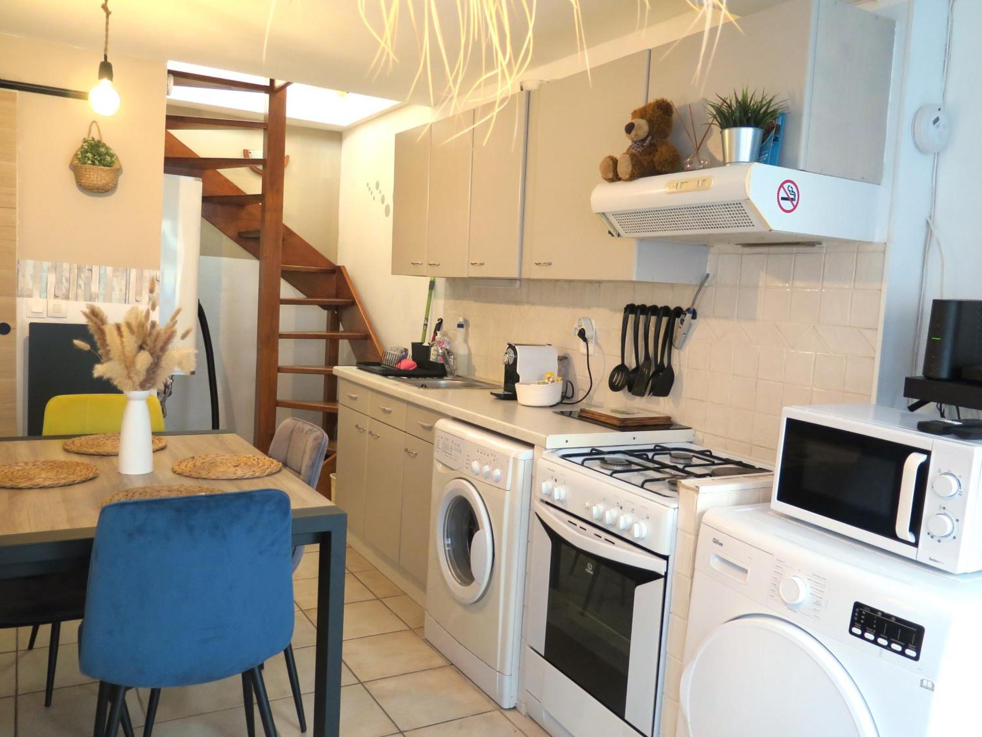 Maison De Village A 35 M Du Bord De Mer マルセイユ エクステリア 写真